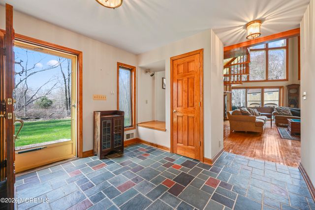 353 E Pleasant Grove Road, Jackson, NJ 08527