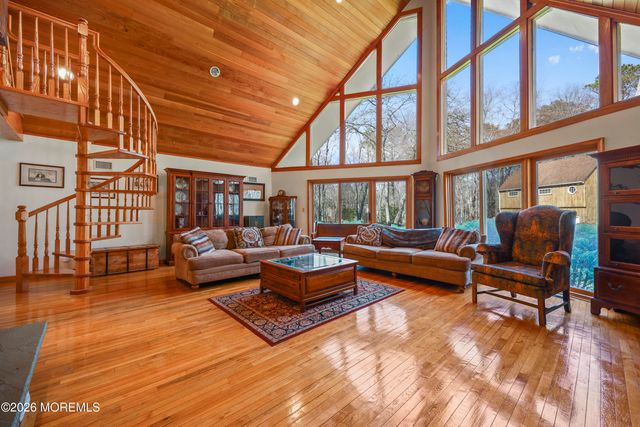 353 E Pleasant Grove Road, Jackson, NJ 08527