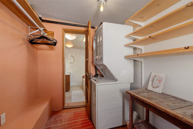 945 Agua Fria C, Santa Fe, NM 87501