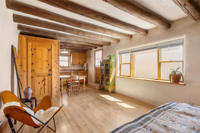 945 Agua Fria C, Santa Fe, NM 87501