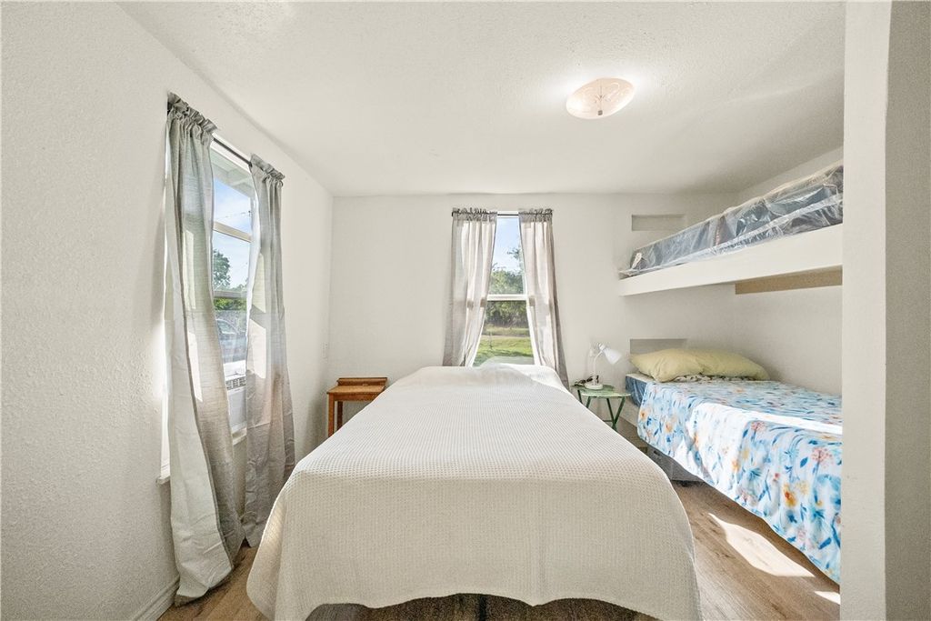 424 First St, Bayside, TX 78340 — photo 5
