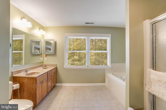 17644 MEADOW DR, Bridgeville, DE 19933