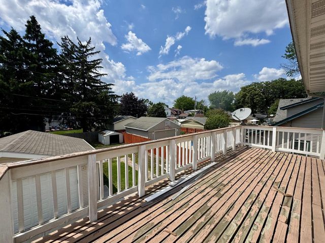 7412 22nd AVENUE, Kenosha, WI 53143