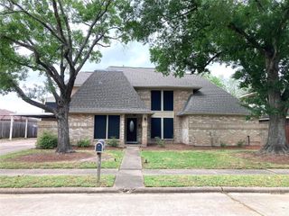 4615 Sao Paulo Street, Pasadena, TX 77504