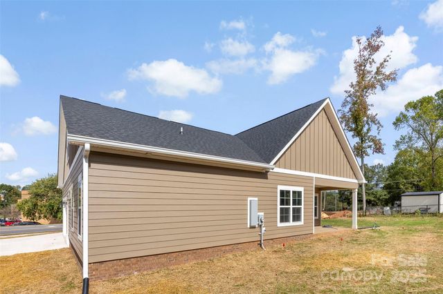 430 Fulton Drive, Kings Mountain, NC 28086