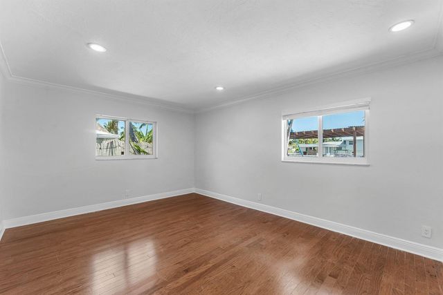 1525 SE 6th Street, Deerfield Beach, FL 33441