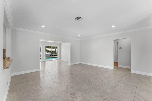 1525 SE 6th Street, Deerfield Beach, FL 33441
