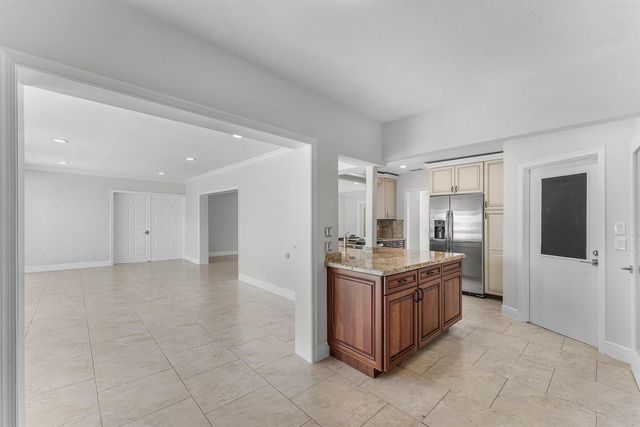 1525 SE 6th Street, Deerfield Beach, FL 33441
