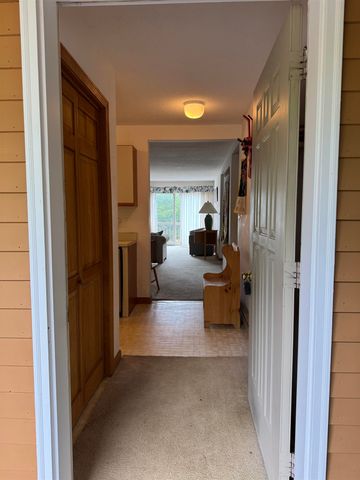 15 Tennis Lane B15, Thornton, NH 03285