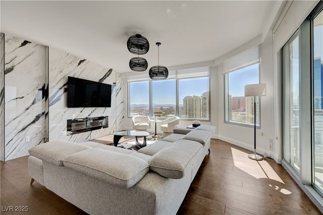 222 Karen Avenue 3301, Las Vegas, NV 89109