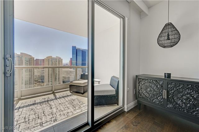 222 Karen Avenue 3301, Las Vegas, NV 89109