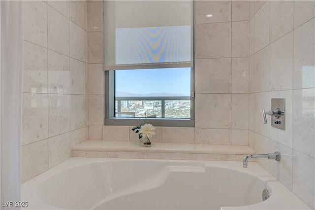 222 Karen Avenue 3301, Las Vegas, NV 89109