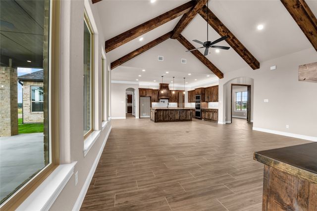 623 Gatlin Pass, Azle, TX 76020