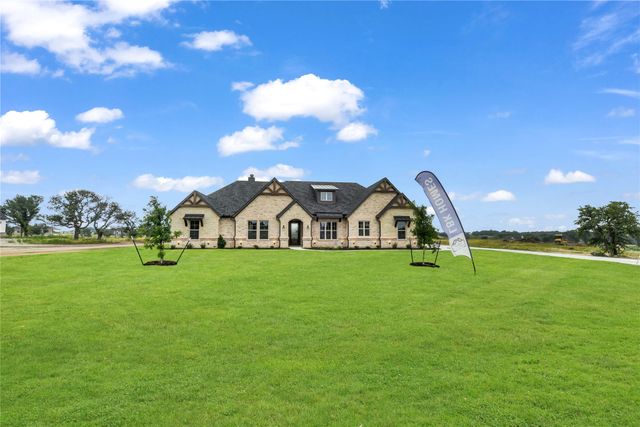 623 Gatlin Pass, Azle, TX 76020