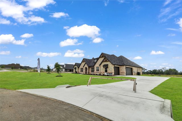 623 Gatlin Pass, Azle, TX 76020