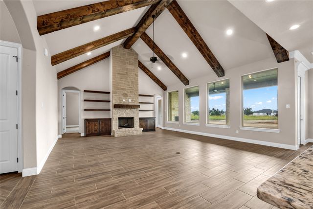 623 Gatlin Pass, Azle, TX 76020