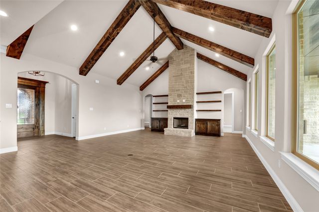 623 Gatlin Pass, Azle, TX 76020