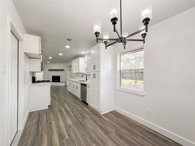 2312 Willow Boulevard, Pearland, TX 77581