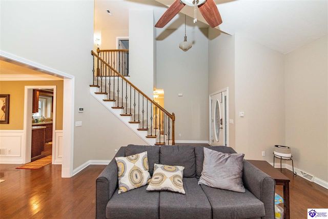 110 E Mandarin Court, Elizabethtown, KY 42701