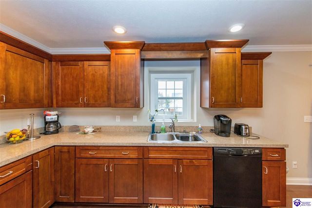 110 E Mandarin Court, Elizabethtown, KY 42701