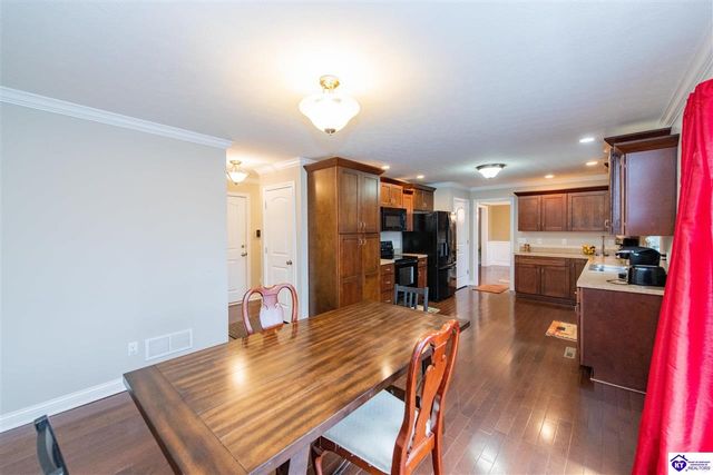 110 E Mandarin Court, Elizabethtown, KY 42701