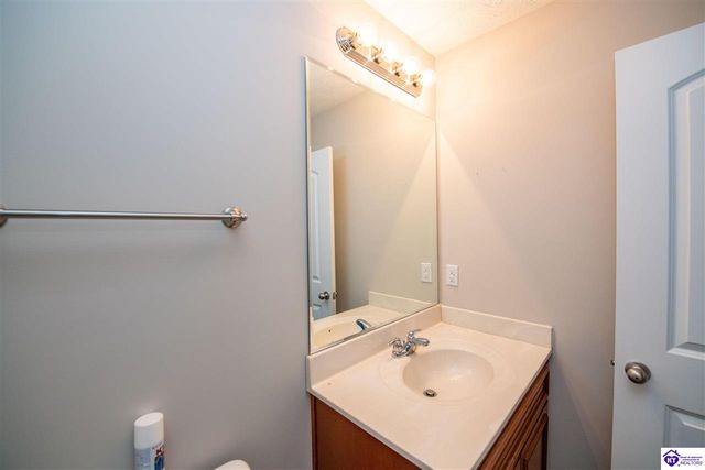 110 E Mandarin Court, Elizabethtown, KY 42701