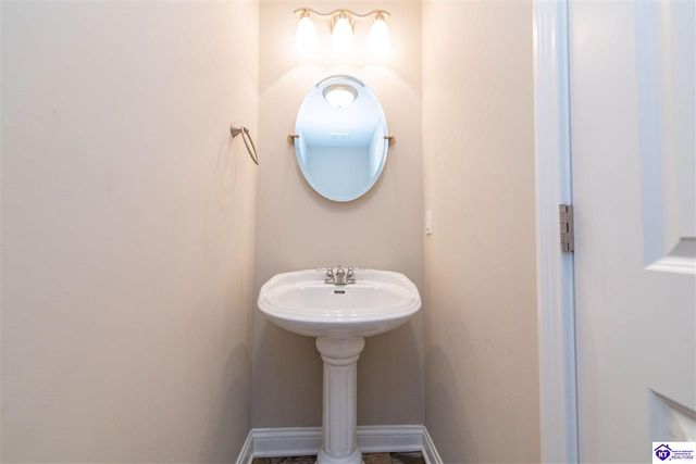 110 E Mandarin Court, Elizabethtown, KY 42701