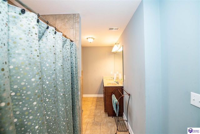 110 E Mandarin Court, Elizabethtown, KY 42701