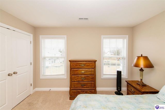 110 E Mandarin Court, Elizabethtown, KY 42701