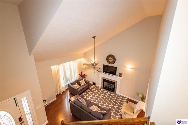 110 E Mandarin Court, Elizabethtown, KY 42701