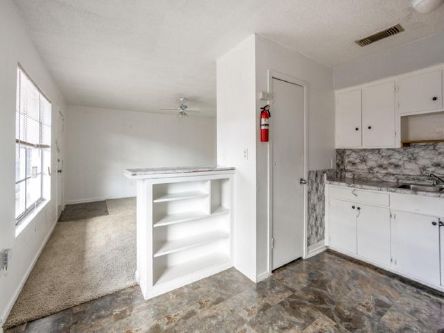 1711 Wichita 2, Houston, TX 77004