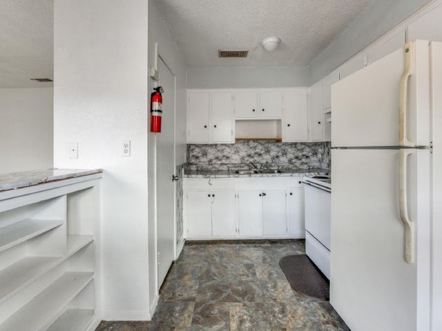 1711 Wichita 2, Houston, TX 77004