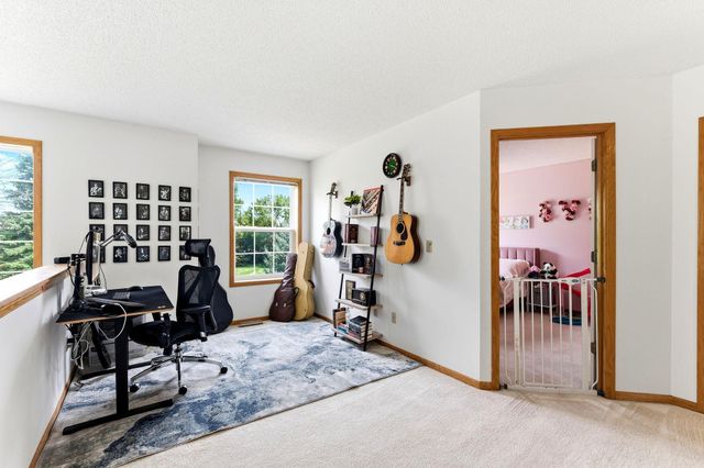 1899 Wildflower Court, Shoreview, MN 55126