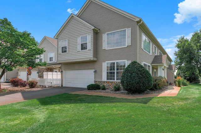 1899 Wildflower Court, Shoreview, MN 55126