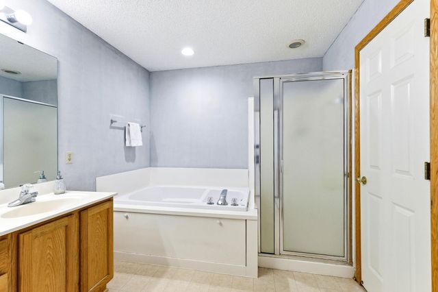 1899 Wildflower Court, Shoreview, MN 55126