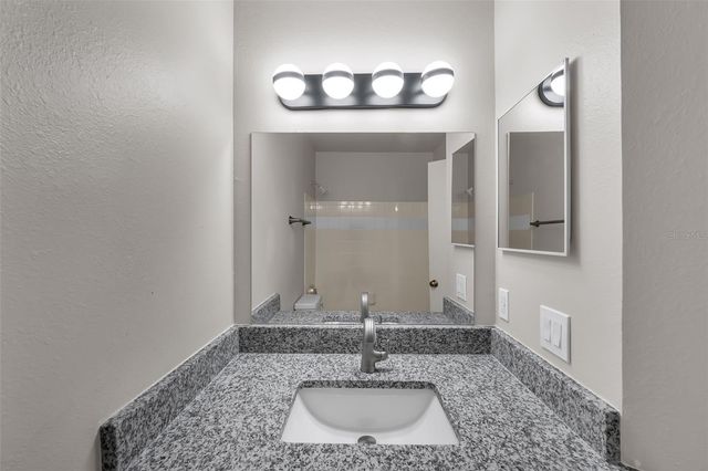 3016 PARKWAY BOULEVARD 206, Kissimmee, FL 34747