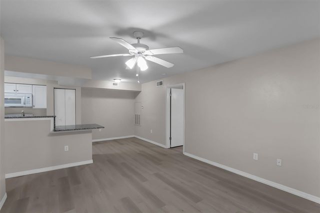 3016 PARKWAY BOULEVARD 206, Kissimmee, FL 34747