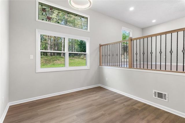 4645 Dunwoody Club Dr, Dunwoody, GA 30350