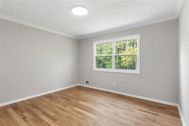 4645 Dunwoody Club Dr, Dunwoody, GA 30350