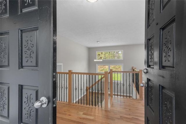 4645 Dunwoody Club Dr, Dunwoody, GA 30350