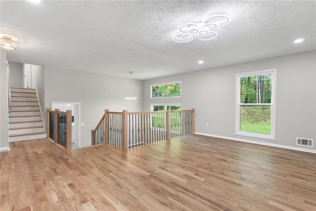 4645 Dunwoody Club Dr, Dunwoody, GA 30350