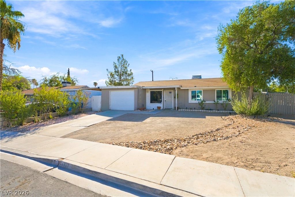 4517 Mark Avenue, Las Vegas, NV 89108 — exterior