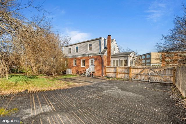 613 WICOMICO ST, La Plata, MD 20646