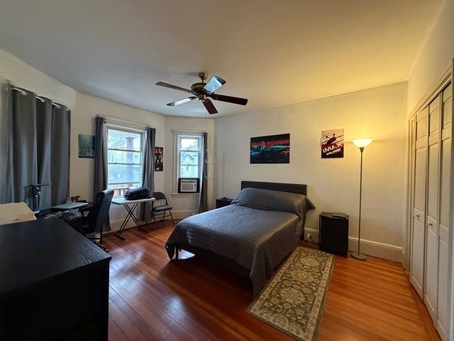 92 Wallingford Rd 1, Boston, MA 02135