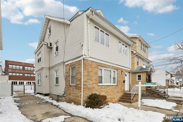 211 Newark Avenue, Bloomfield, NJ 07003