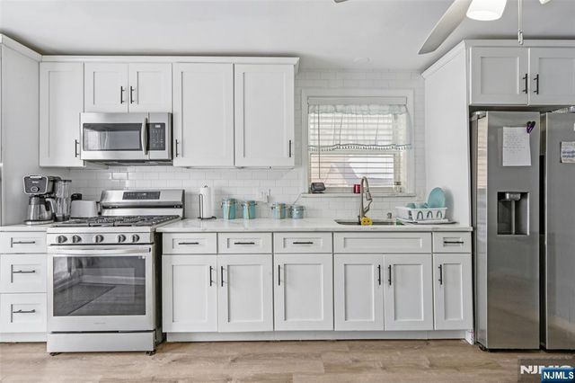 211 Newark Avenue, Bloomfield, NJ 07003