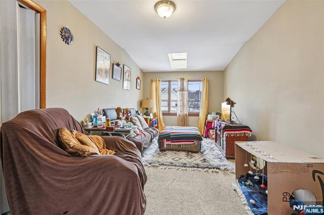 211 Newark Avenue, Bloomfield, NJ 07003