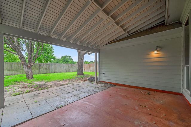 31003 N Head Drive, Spring, TX 77386