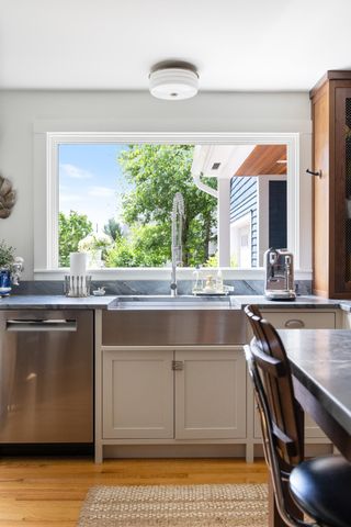 3 Lewin Road, Hanover, NH 03755
