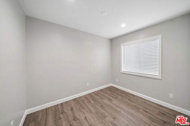 1545 W 23rd Street, Los Angeles, CA 90007